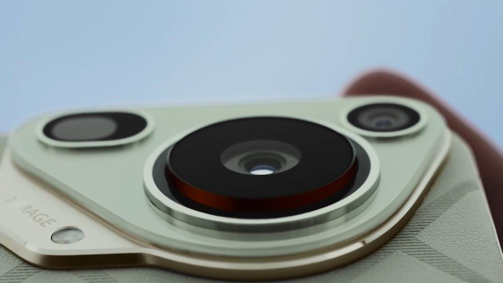 Huawei_Pura_70_Ultra