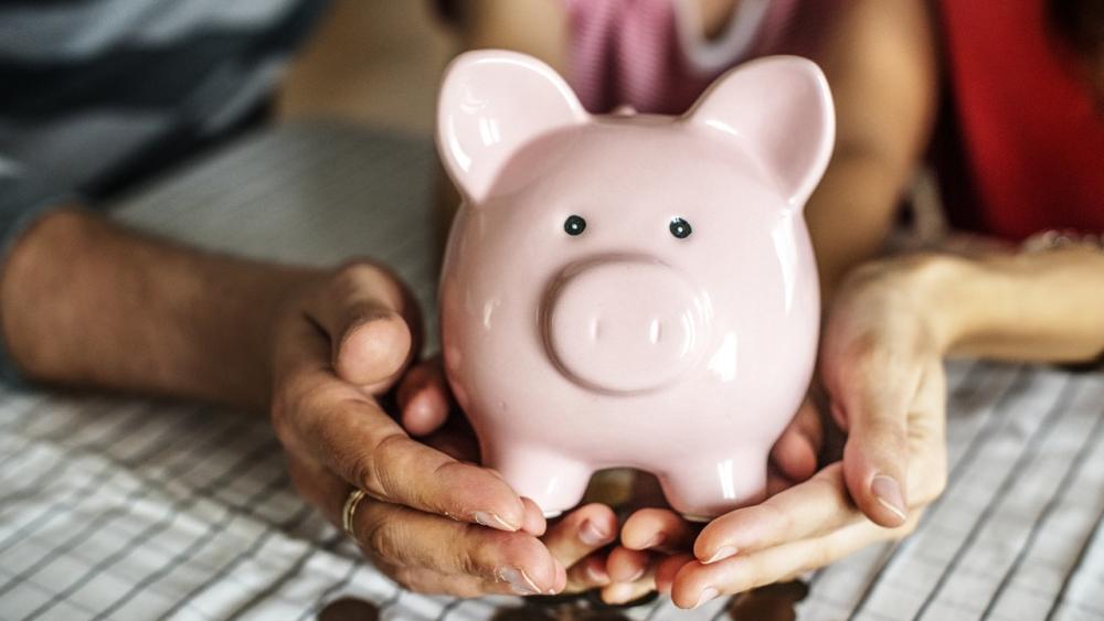 menabung_membeli_gadget