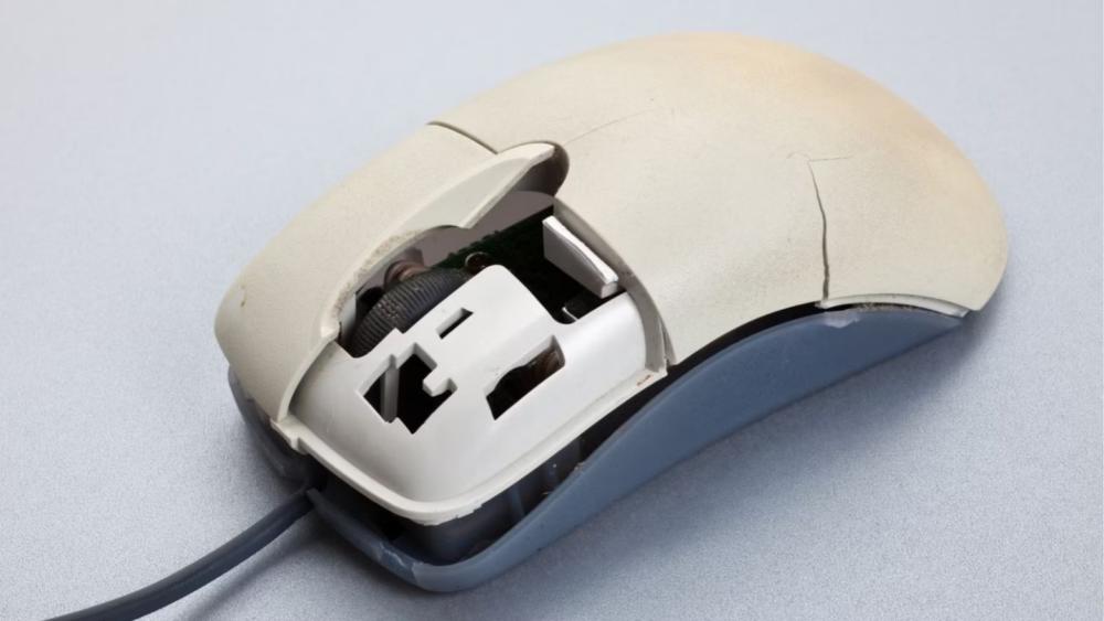 Kursor_Mouse_Gerak_Sendiri