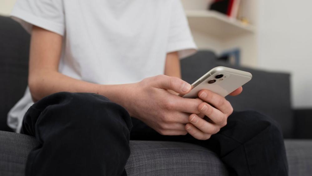 mengamankan_nomor_hp