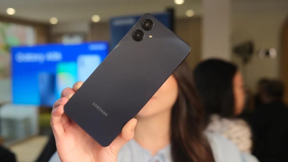 Samsung_Galaxy_A06