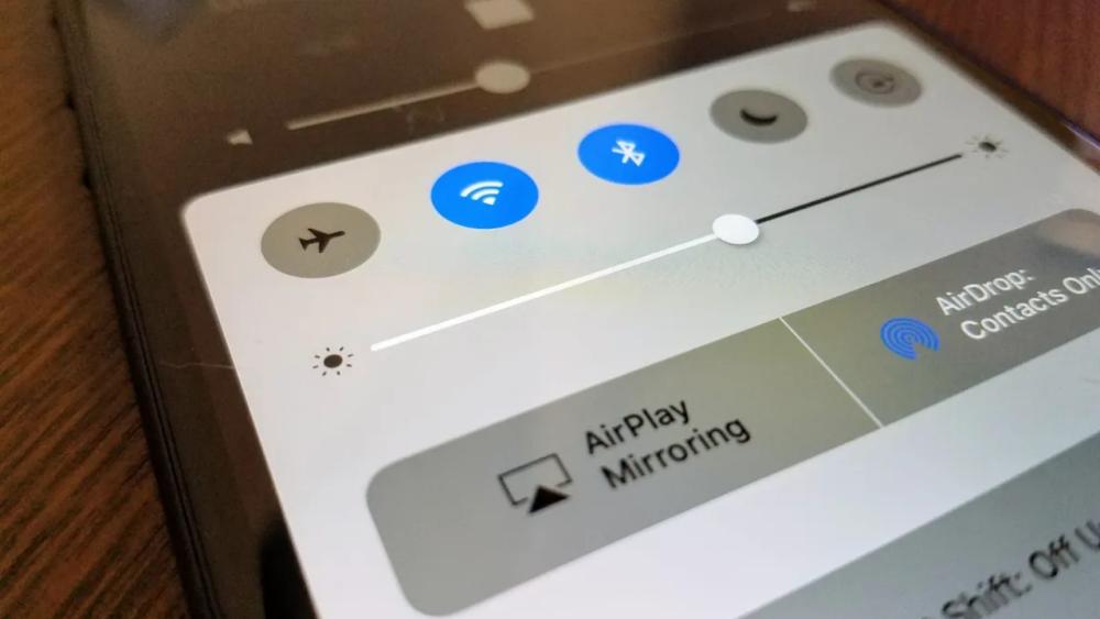 Cara_Memperbaiki_Email_iPhone_Tidak_Update