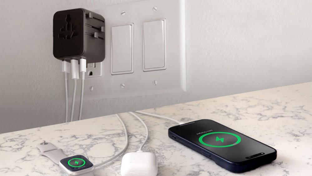 Tips_Memilih_Travel_Adapter