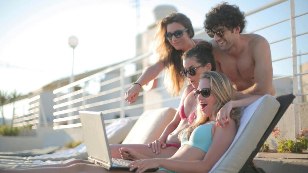 Tips_Liburan_Hemat_di_Tanggal_Tua