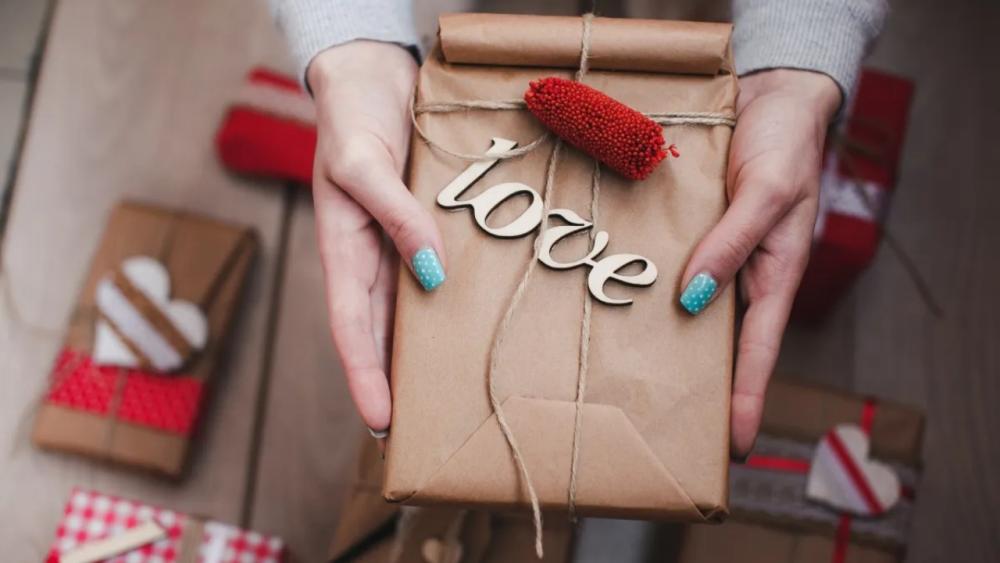 Hadiah_Gadget_untuk_Valentine