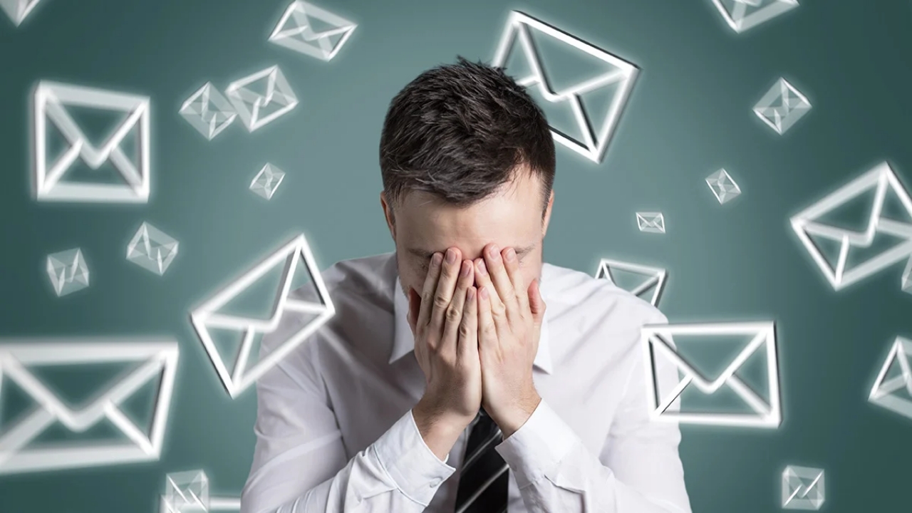 Apa Itu Digital Hoarding dan Ciri-Cirinya yang Harus Dihindari