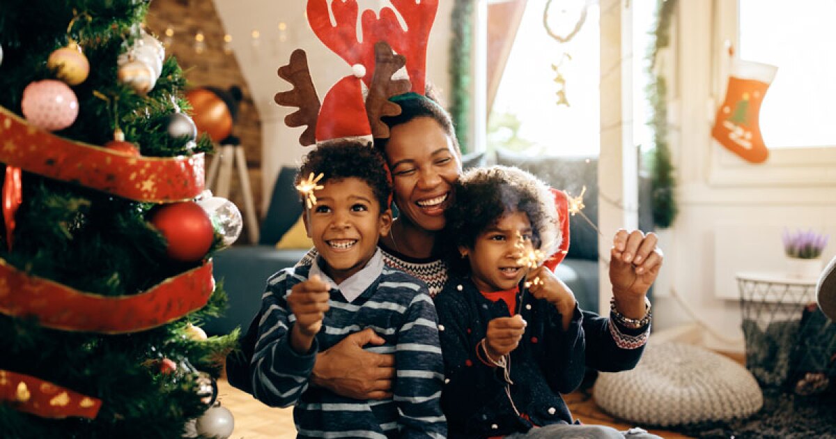 5 Rekomendasi Baju Natal Keluarga yang Kekinian dan Modern