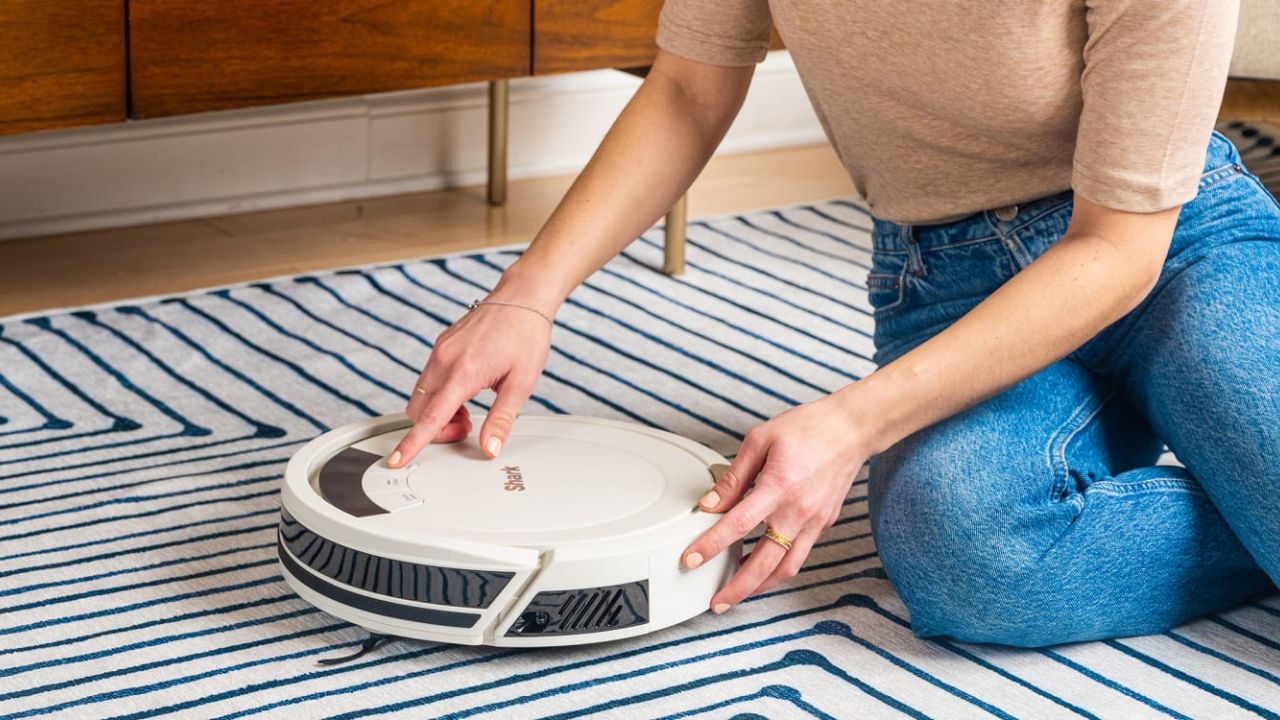 Sejumlah Cara Mencegah Vacuum Mampet, Bikin Robot Vacuum Awet