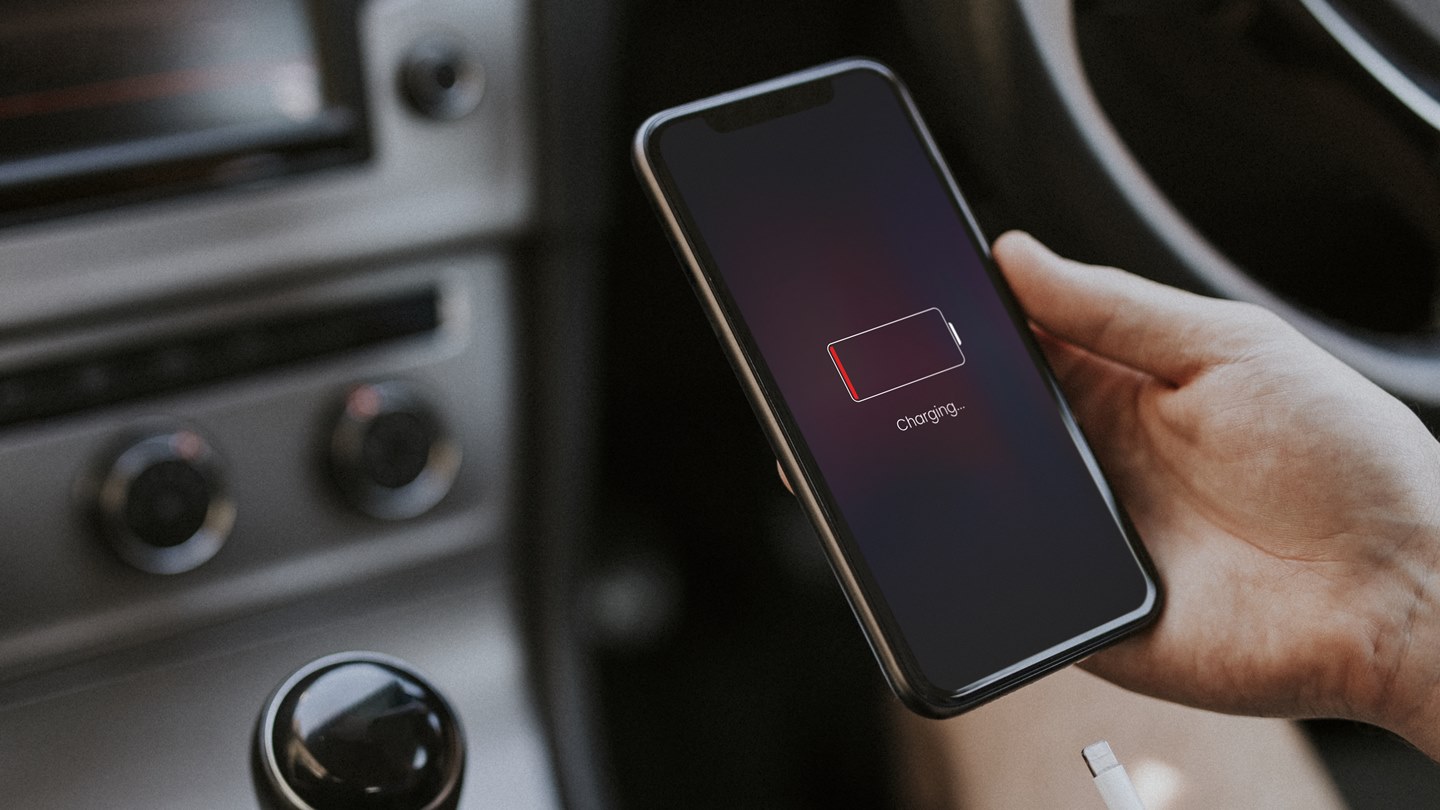 Tips Memilih Charger Mobil Berkualitas untuk Mudik Lebaran