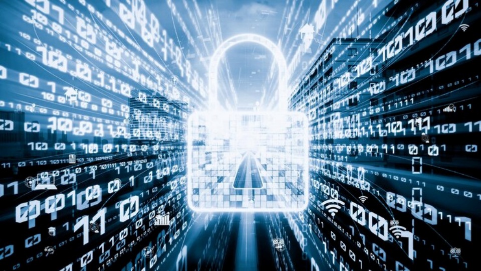 Pentingnya Memahami Fitur Enkripsi End to End di Era Digital