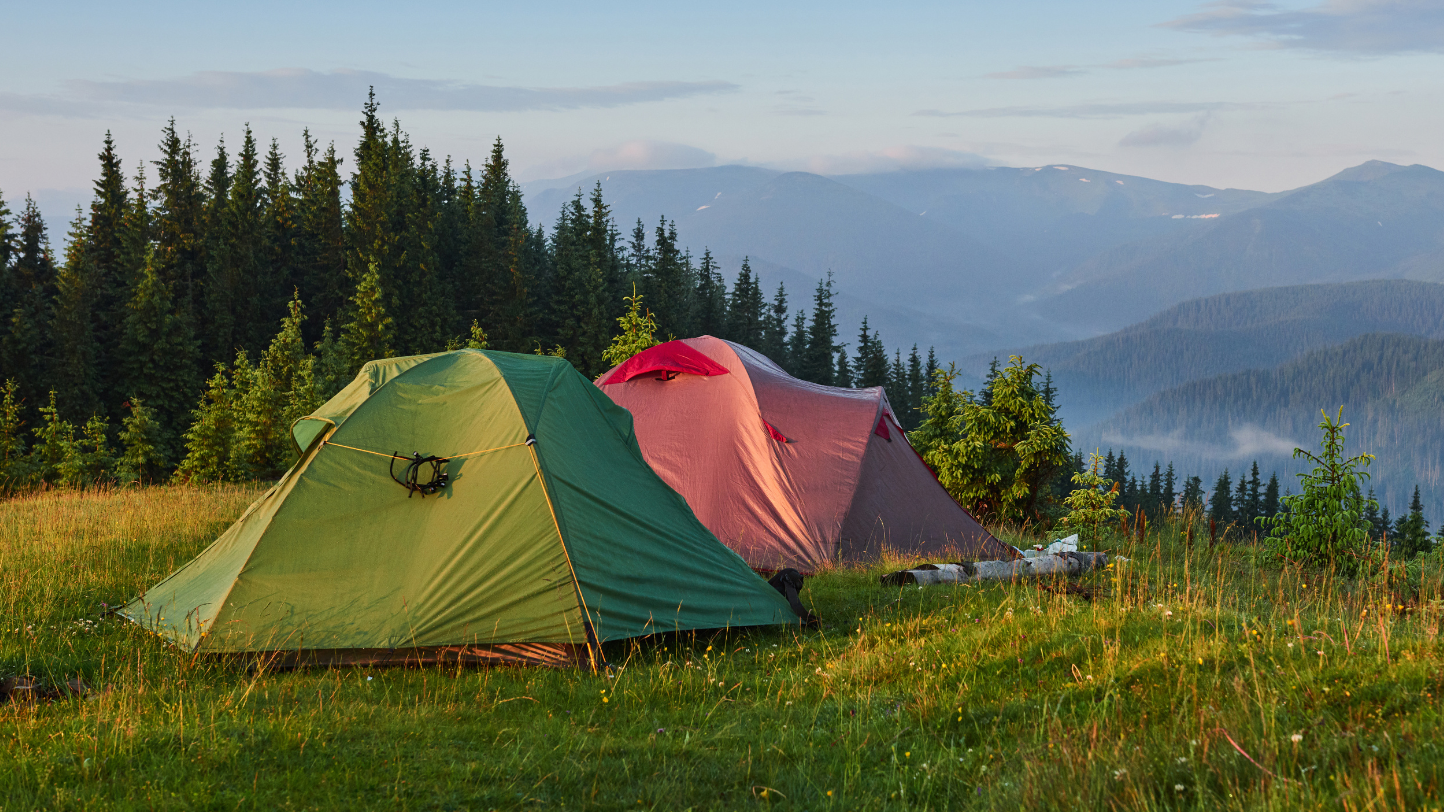 5 Rekomendasi Destinasi Camping Asik untuk Kamu Kunjungi