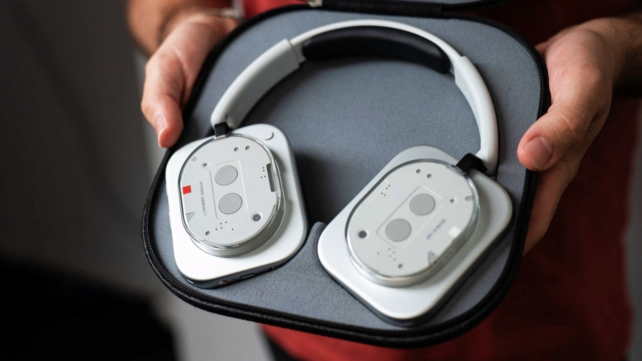 Ketahui Fitur Nothing Headphone (1) yang Punya Desain Sangat Unik