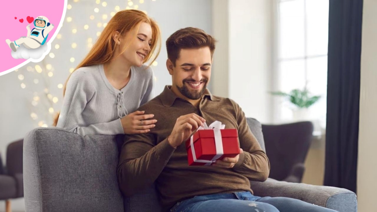 7 Ide Hadiah Valentine untuk Cowok yang Romantis & Pasti Berkesan! 