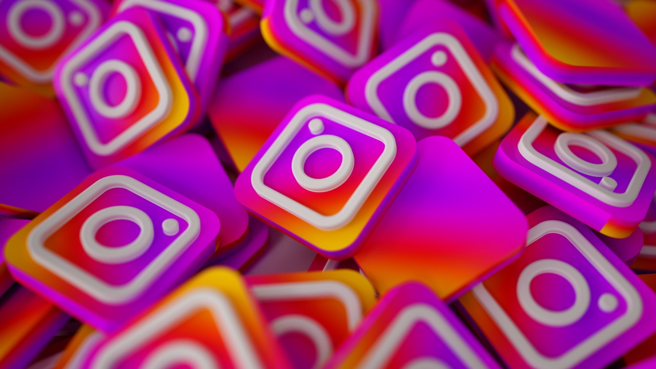 Ide Caption Instagram Simple & Menarik untuk Berbagai Tema