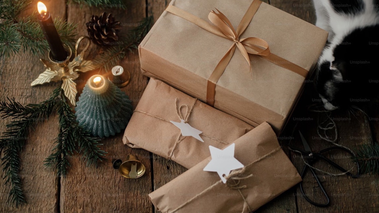 12 Ide Kado Natal 2024 yang Lebih Berkesan, Tak Perlu Bingung!