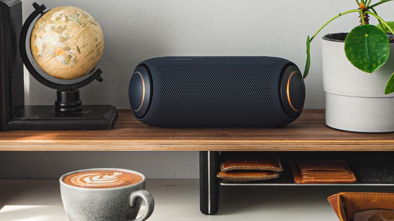 Keunggulan Speaker LG XBOOM Go PL5, Partner Hangout Terbaik!