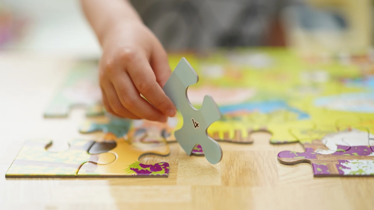 7 Manfaat Permainan Puzzle Bagi Tumbuh Kembang Anak