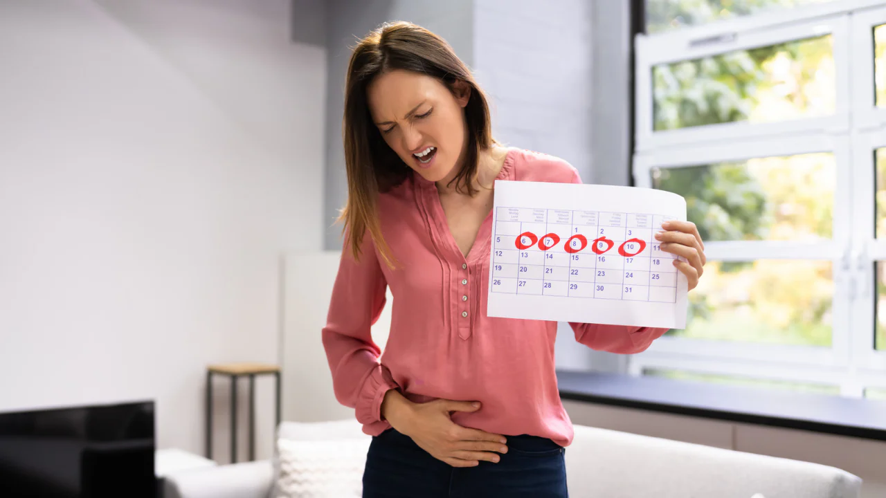 10 Cara Mengatasi Menstruasi Tidak Teratur yang Efektif & Aman