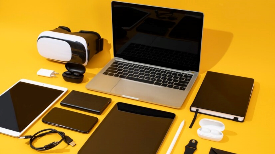 5 Gadget untuk ESTP, MBTI Jiwa Petualang yang Hobi Eksplorasi