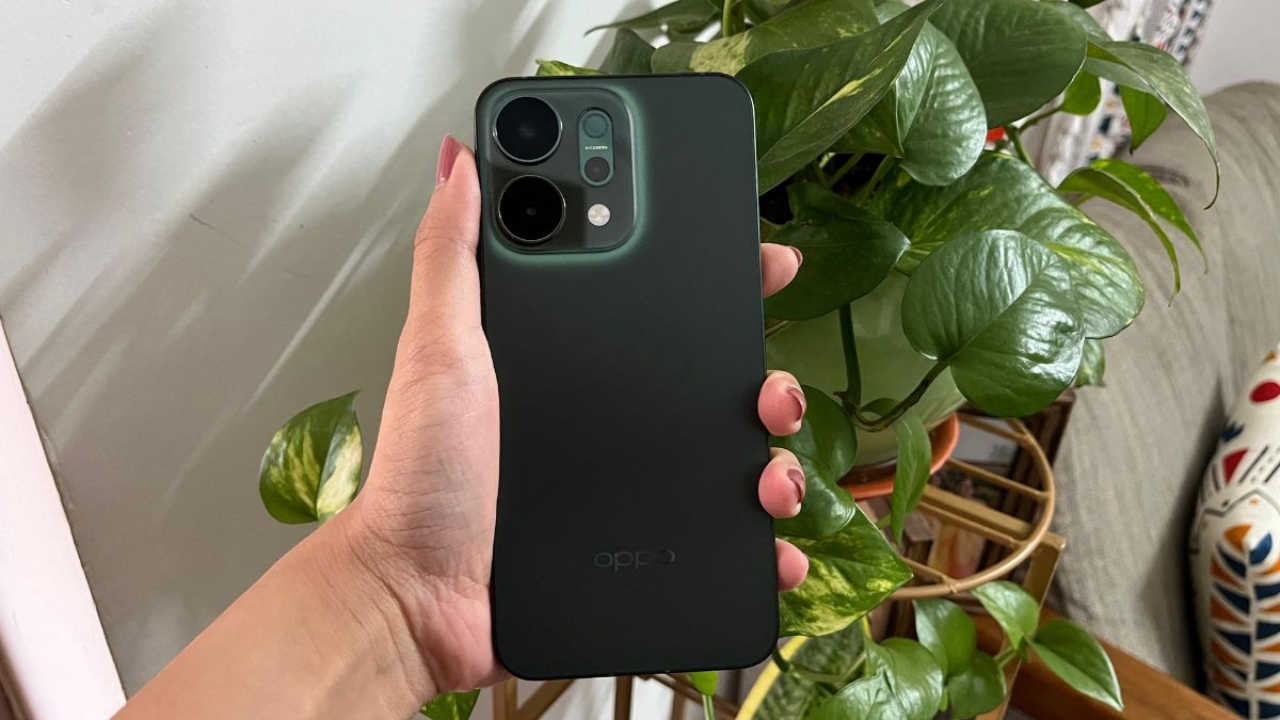 Spesifikasi Oppo Reno 14 5G yang Punya AI Flash Photography