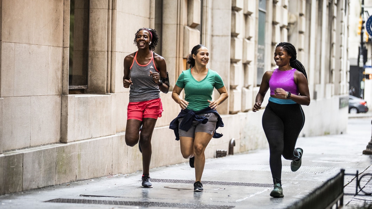 Perut Sakit Saat Olahraga dan Jadi Hambatan? Ini Alasannya!