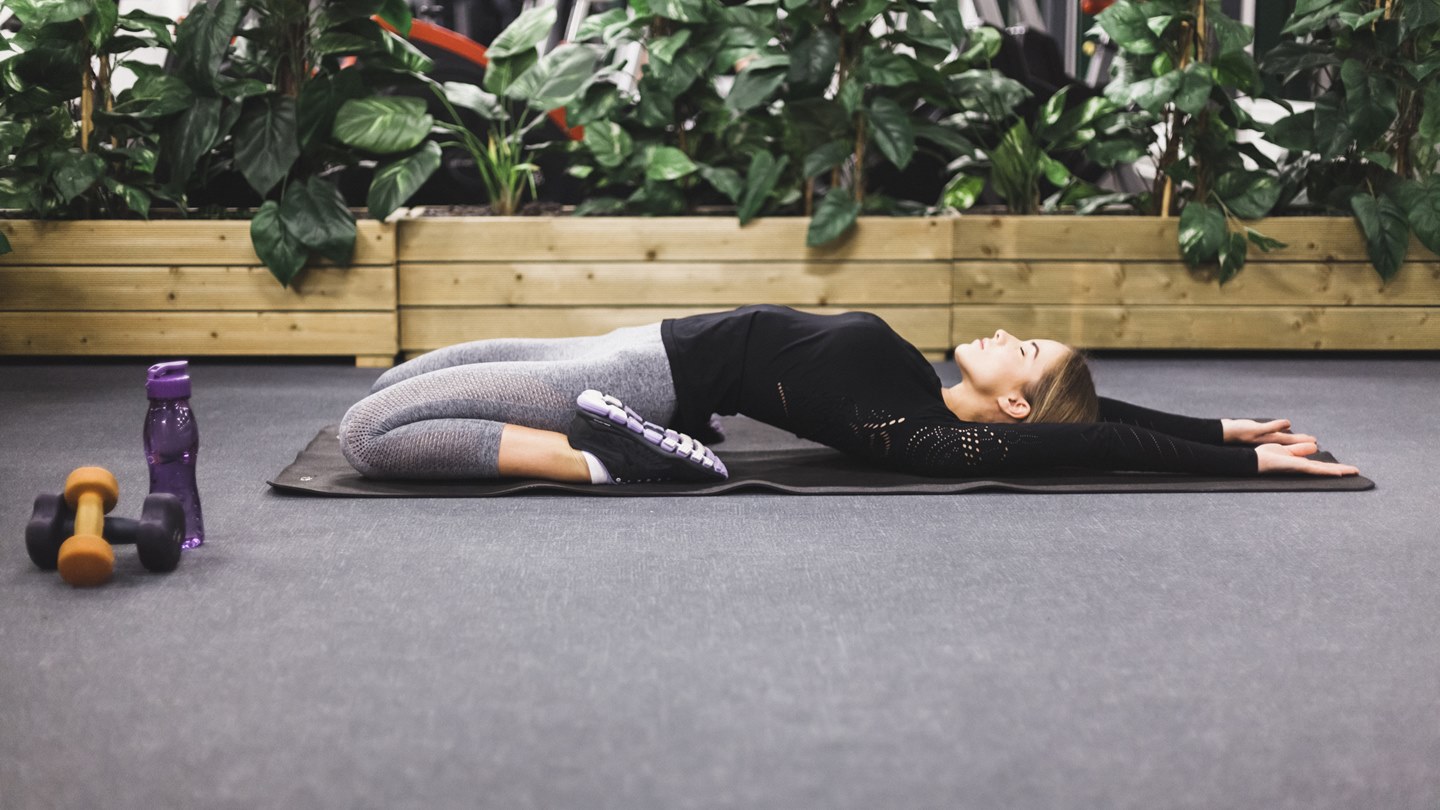 5 Latihan Gerakan untuk Perut Rata, Lakukan dan Buktikan Yuk!