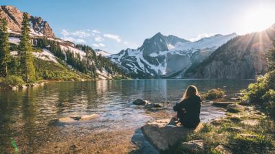 7 Tips Berwisata di Alam, Jelajahi Keindahan dengan Aman