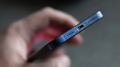 Cara Mengeluarkan Air dari Speaker HP dengan Mudah, Wajib Coba!