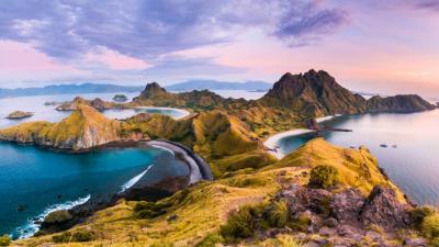 8 Destinasi Liburan Akhir Tahun yang Lagi Hits di Dalam & Luar Negeri