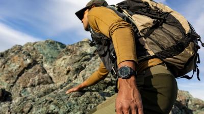 Fitur Garmin Instinct Crossover, Jam Analog dengan Layar AMOLED