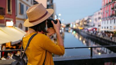 5 Rekomendasi Gadget untuk Travelling Terbaik, Wajib Punya!