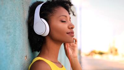 Bisa Tingkatkan Produktivitas, Ini Manfaat Musik di Kehidupan 