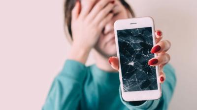 Awas! Kebiasaan Buruk Ini Bisa Bikin HP Cepat Rusak