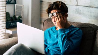 Sejumlah Tips Mengatasi Mata Lelah Seharian Depan Layar