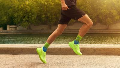 Jangan Sampai Salah Pakai, Ketahui 7 Jenis Sepatu Lari & Fungsinya!