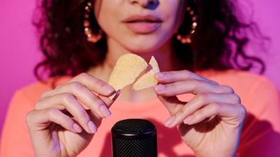 Cara Membuat Video ASMR Agar Hasilkan Suara yang Satisfying