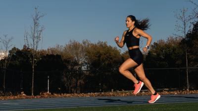 6 Tips Lari Pakai Garmin Forerunner 165, Agar Performa Meningkat!