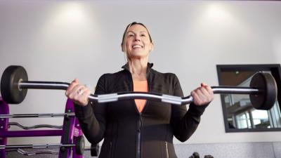 Gerakan Latihan Otot Bicep yang Bikin Tubuh Atas Makin Kuat