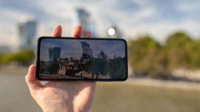 5 Rekomendasi HP Kamera Telephoto Terbaik di Tahun 2024