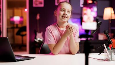 Niche Content Creator untuk Menarik Target Audiens Social Media