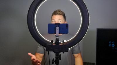 Manfaat Pakai Ring Light untuk Konten Tampak Profesional