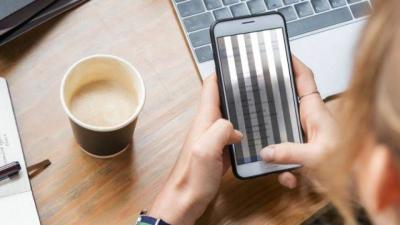 Ketahui 9 Penyebab Layar HP Flickering yang Ganggu Aktivitas