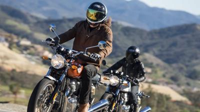 5 Destinasi Riding ke Tempat Eksotis di Indonesia Bersama Teman