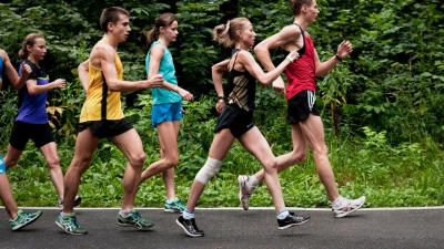 Pahami Teknik Dasar Jalan Cepat Agar Bisa Dilakukan dengan Tepat