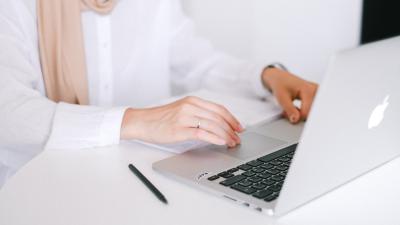 5 Tips Menulis Novel bagi Pemula dengan Mudah Tanpa Ribet