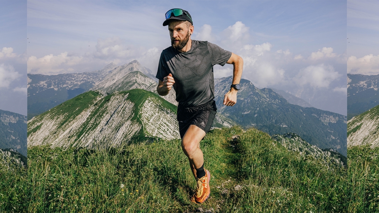 5 Rekomendasi Smartwatch untuk Trail Running Terbaik di 2025