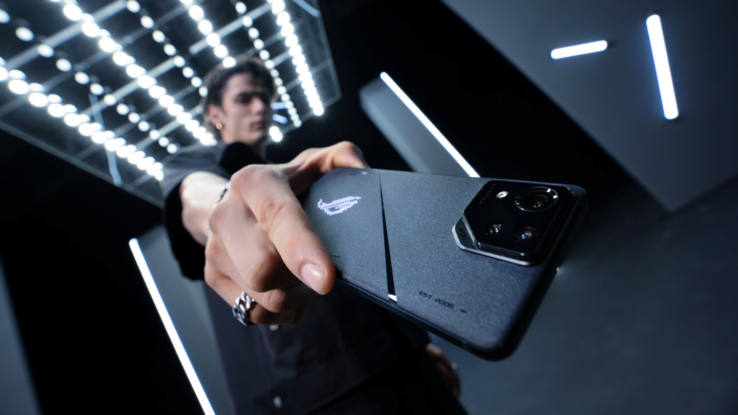 Spesifikasi ROG Phone 8 yang Bikin Gaming Jadi Lebih Realistis