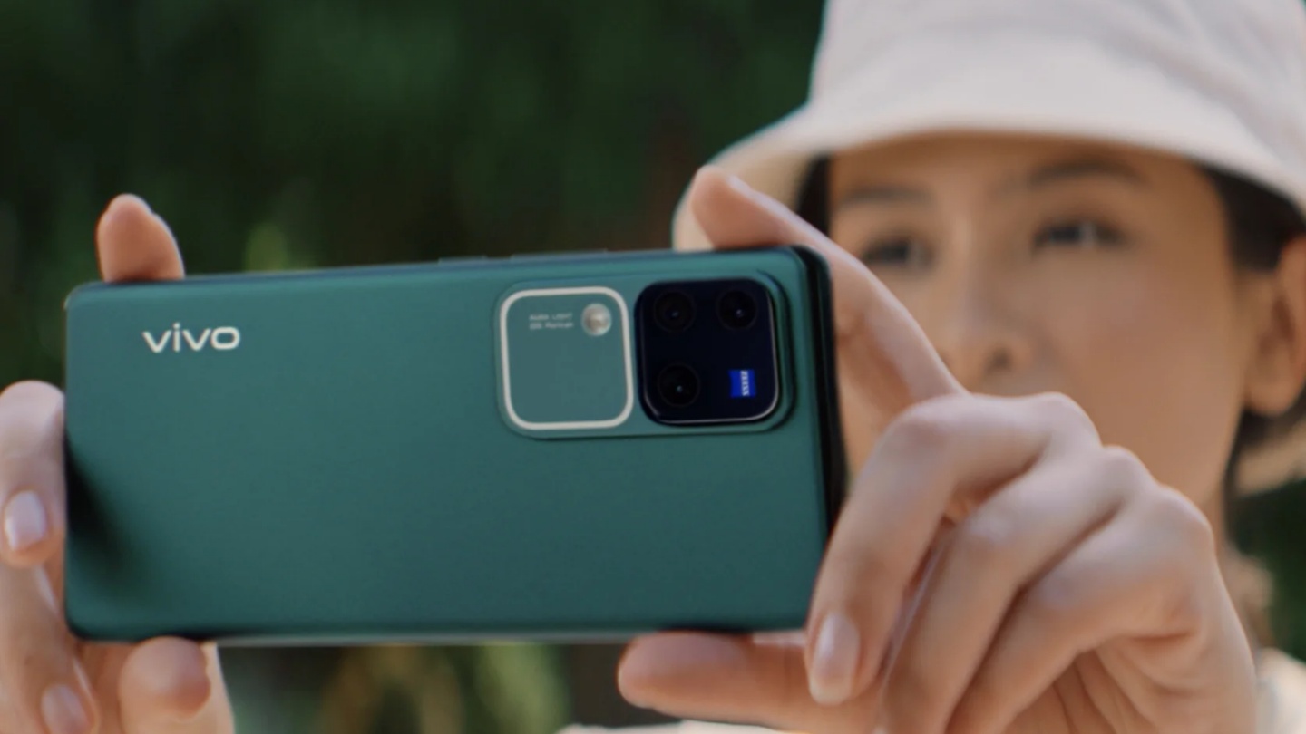 Spesifikasi Vivo V30 Pro yang Punya Kamera Canggih buatan ZEISS