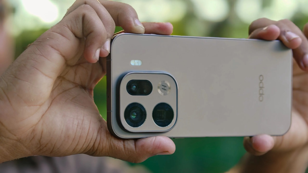 Spesifikasi OPPO Find X9 Pro yang Punya Kamera Telephoto 200MP