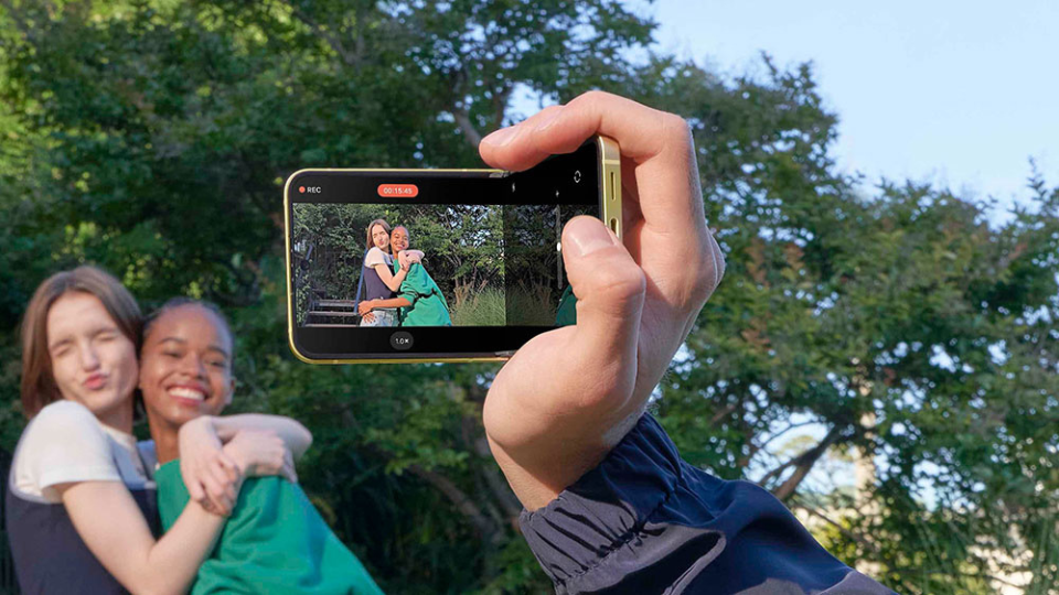 6 Tips Bikin Video Sinematik dengan Bantuan Kamera Galaxy Flip6